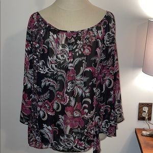 AGB Woman floral blouse